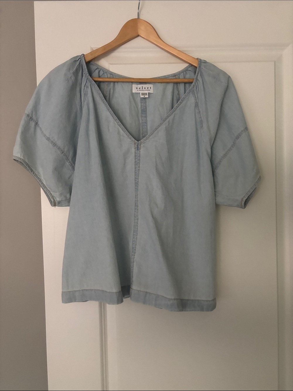 Velvet by Graham & Spencer Pale Blue V-Neck Short Sleeve Top